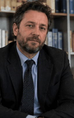 Alistair Thorne
